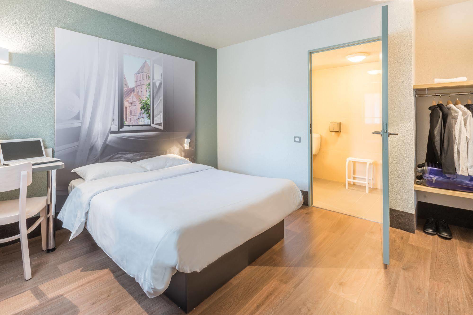 B&B Hotel Strasbourg Sud Geispolsheim Bagian luar foto