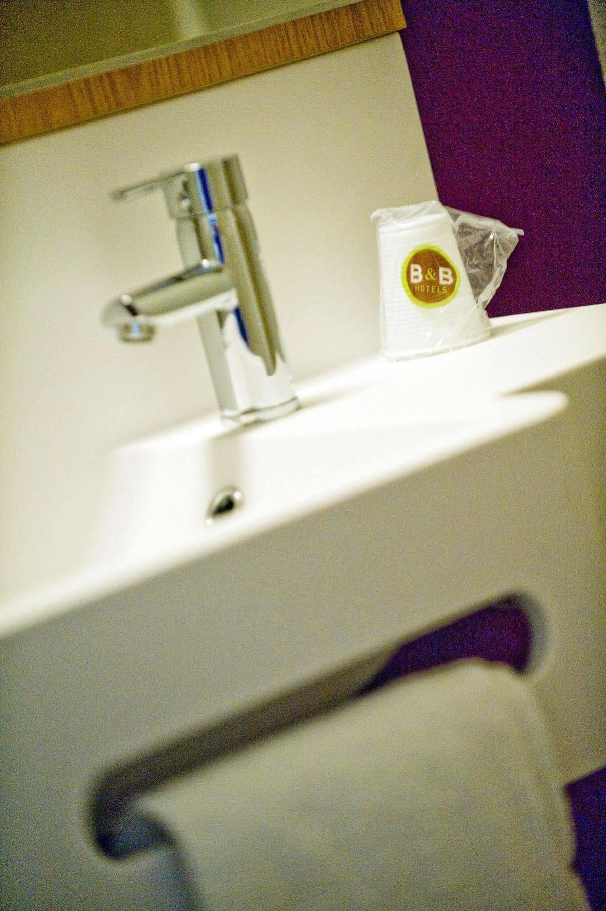 B&B Hotel Strasbourg Sud Geispolsheim Bagian luar foto
