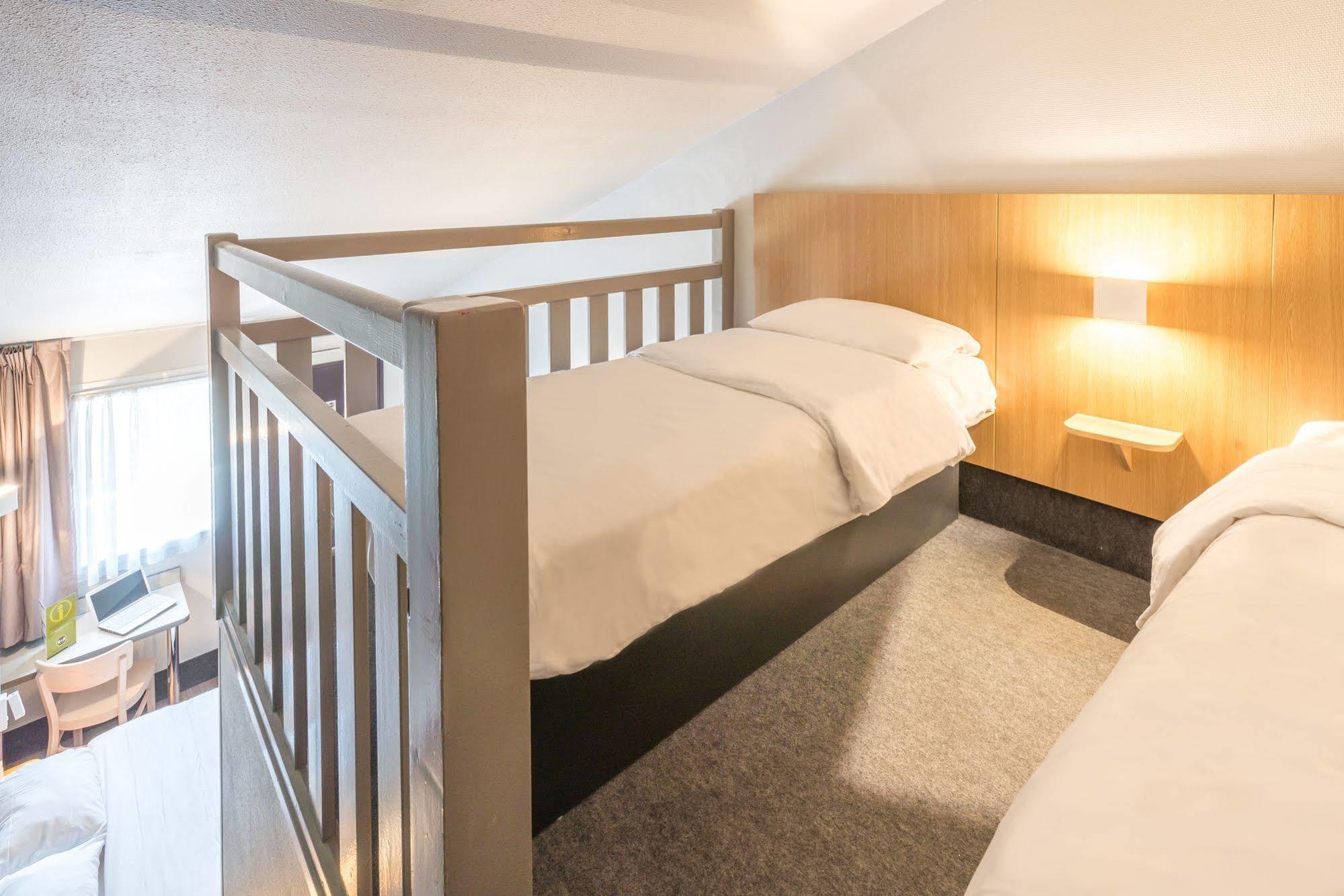 B&B Hotel Strasbourg Sud Geispolsheim Bagian luar foto
