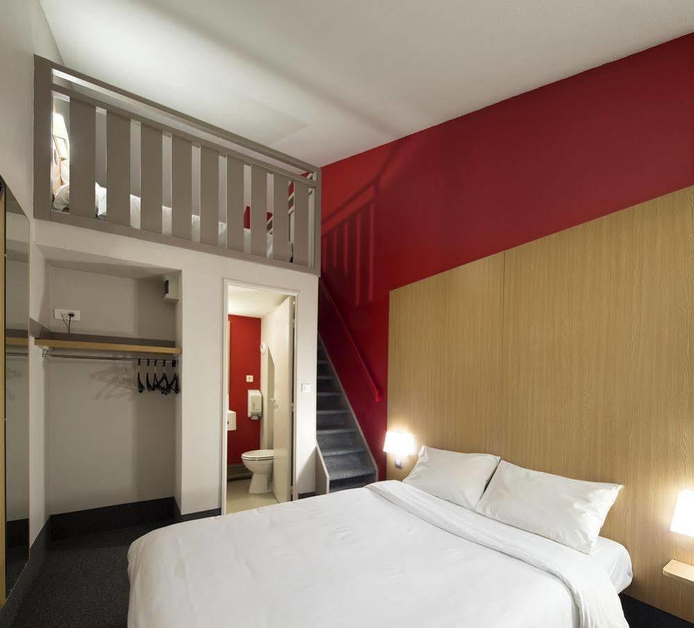B&B Hotel Strasbourg Sud Geispolsheim Bagian luar foto